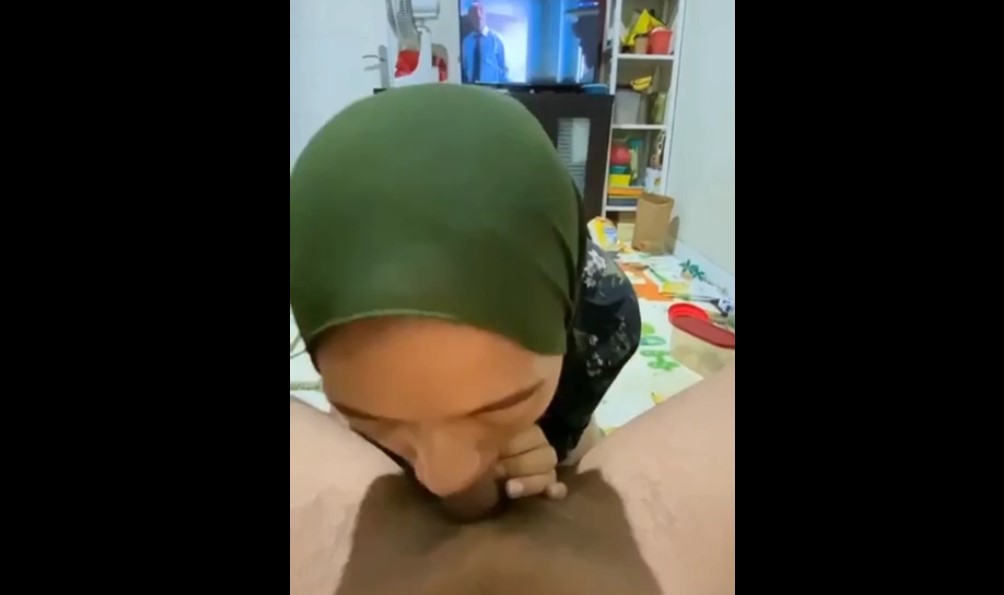 Teman Kuliah Uhty Jilbab Ke Kostan Disuruh Pacarnya Buat Pinjam Duit
