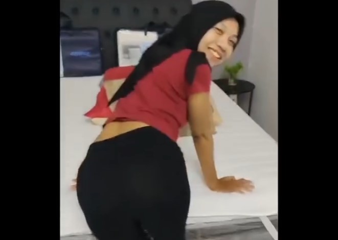 Pengantin Remaja Abg Hijab Tidur Di Kasur Baru Hasil Jualan Di TIktok Viral