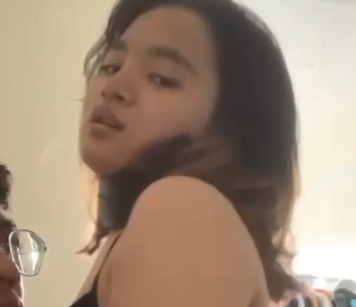 Viral ABG Cindo Tutorial Wiwik Dengan TTM Sampe Muntah Dalam Top Trending Global Indonesia 2025